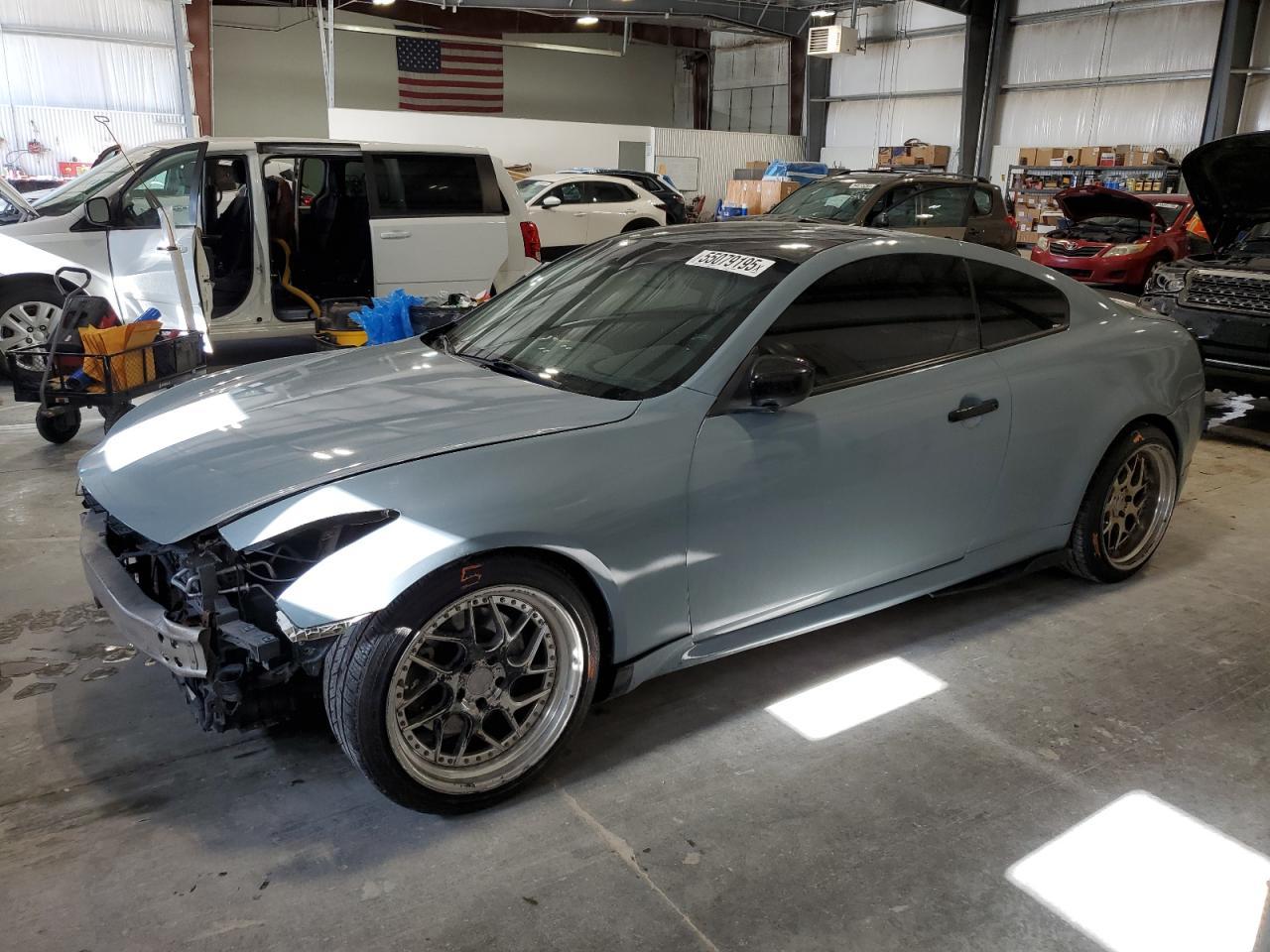 2011 INFINITI G37