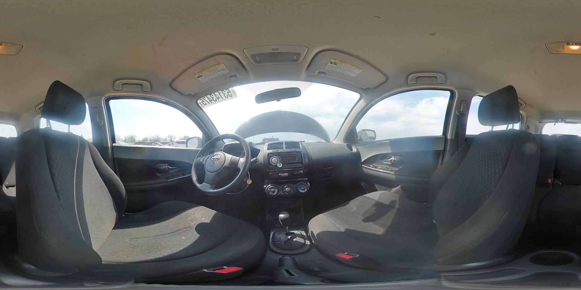 2010 TOYOTA SCION
