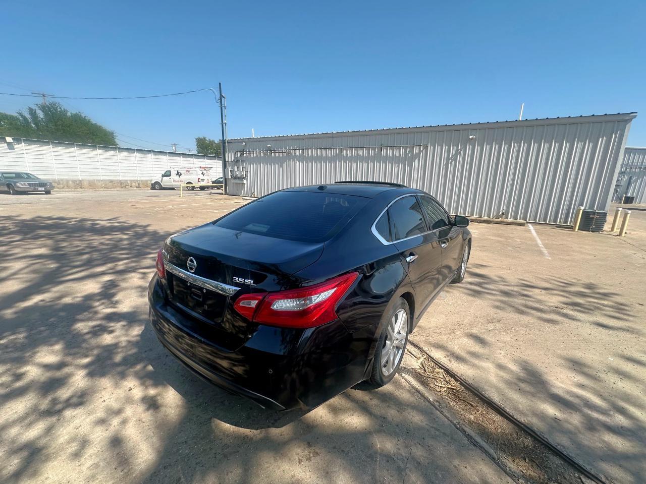 2016 NISSAN ALTIMA
