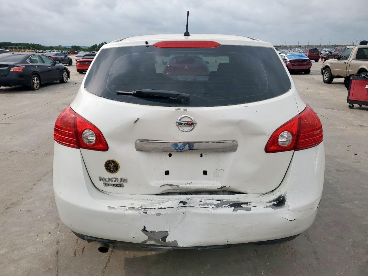 2015 NISSAN ROGUE