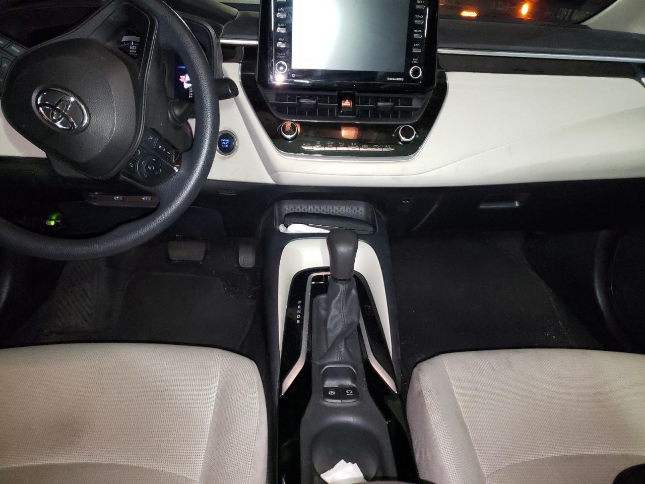 2022 TOYOTA COROLLA