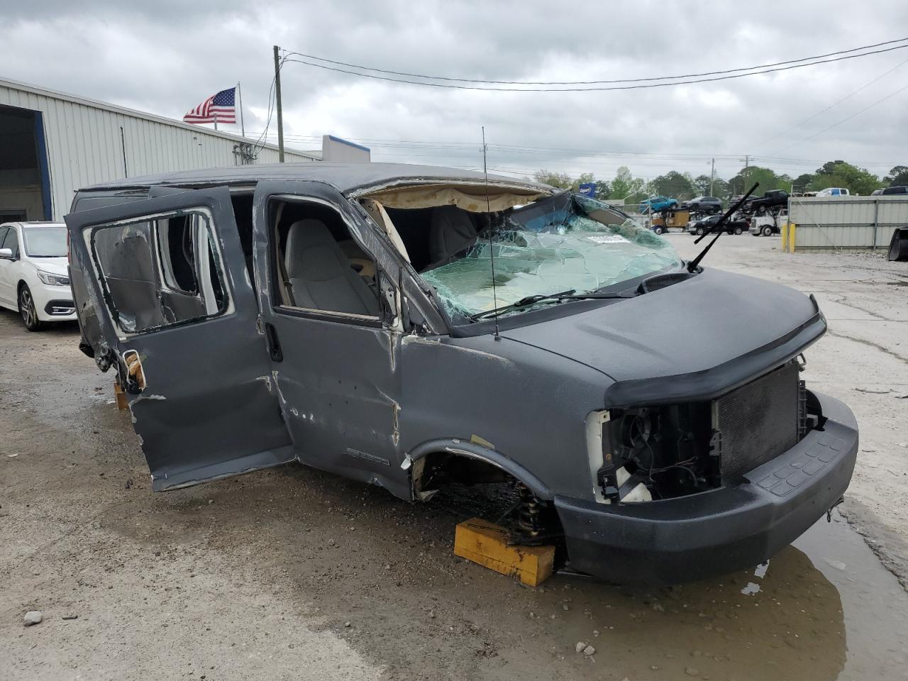2003 GMC Savana