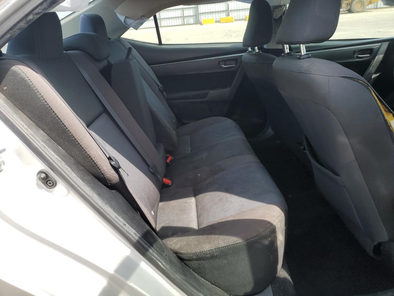 2017 TOYOTA COROLLA