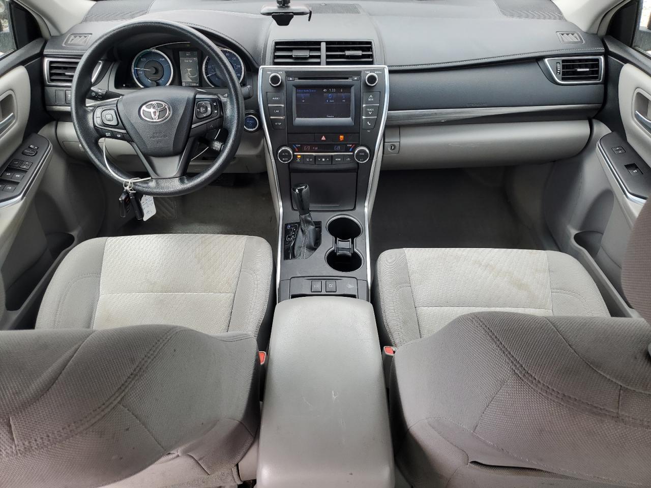 2016 TOYOTA CAMRY