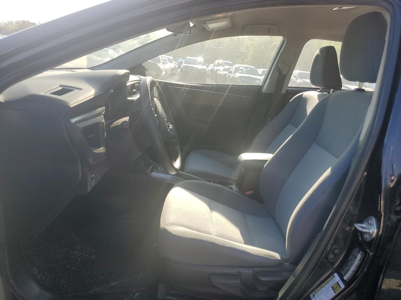 2015 TOYOTA COROLLA