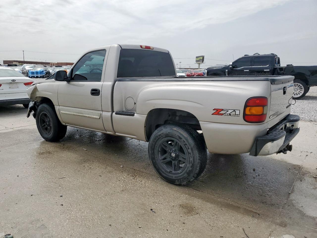 2004 CHEVROLET Silverado