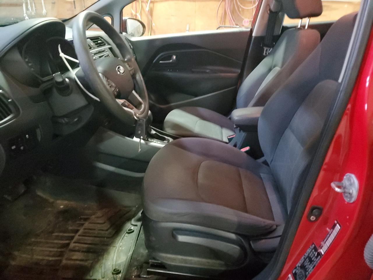 2013 KIA RIO