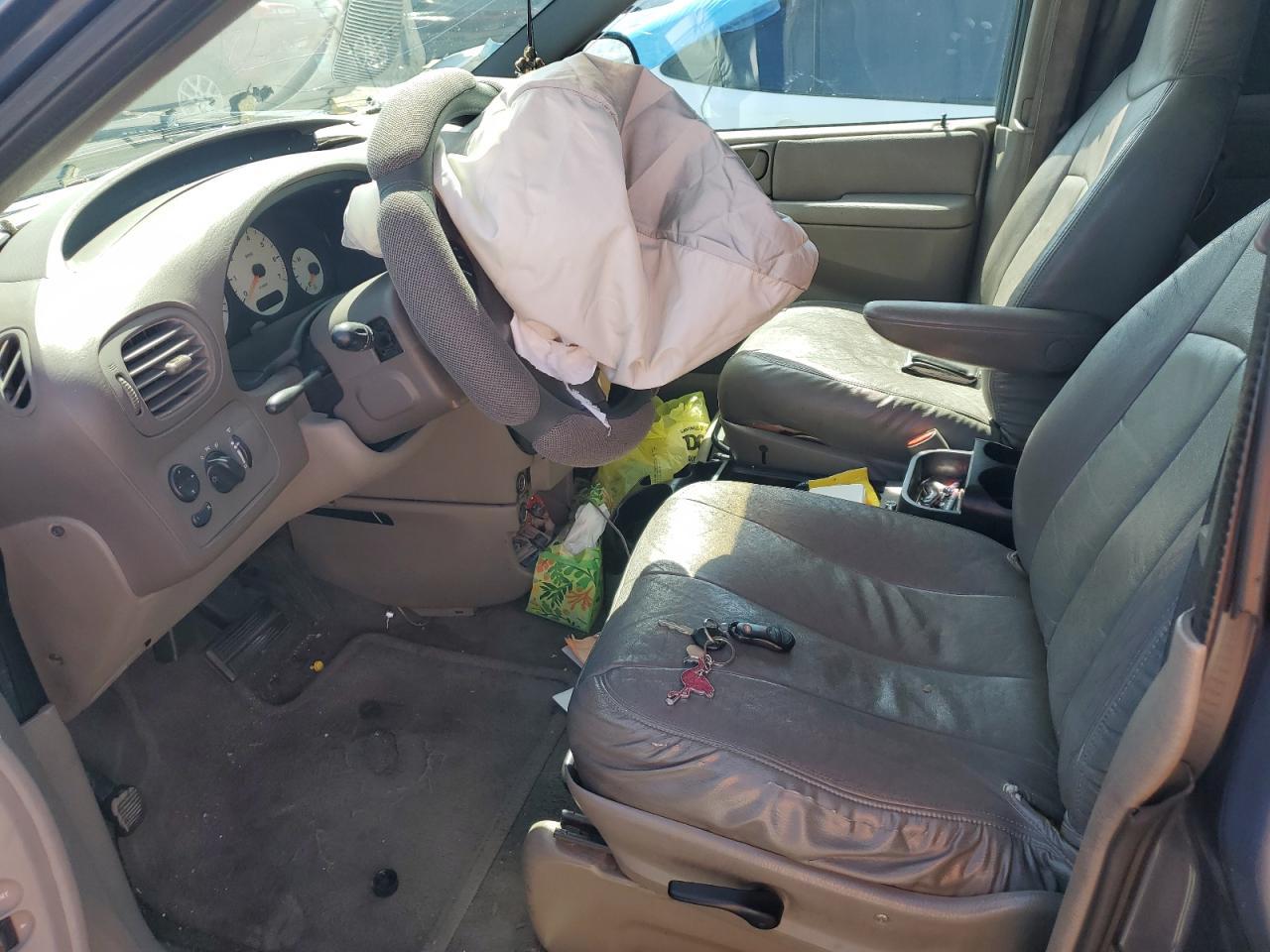 2002 DODGE CARAVAN