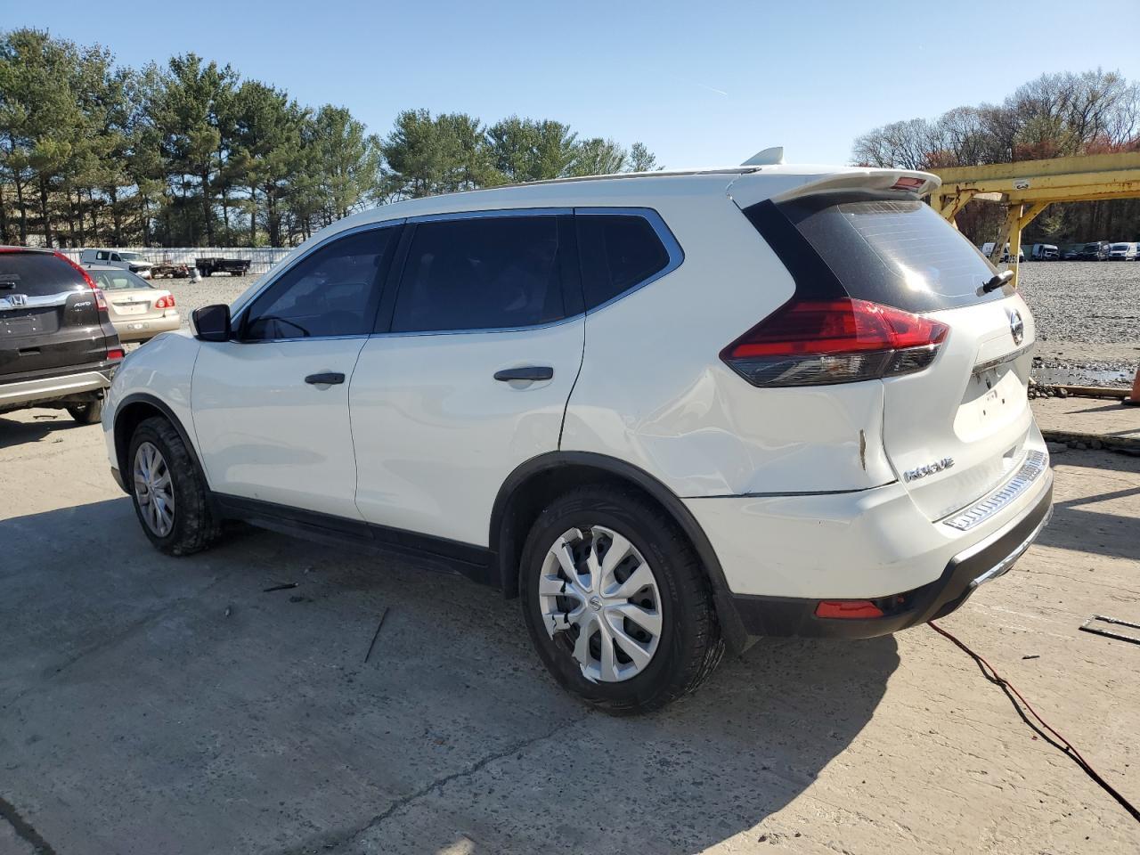 2017 NISSAN ROGUE