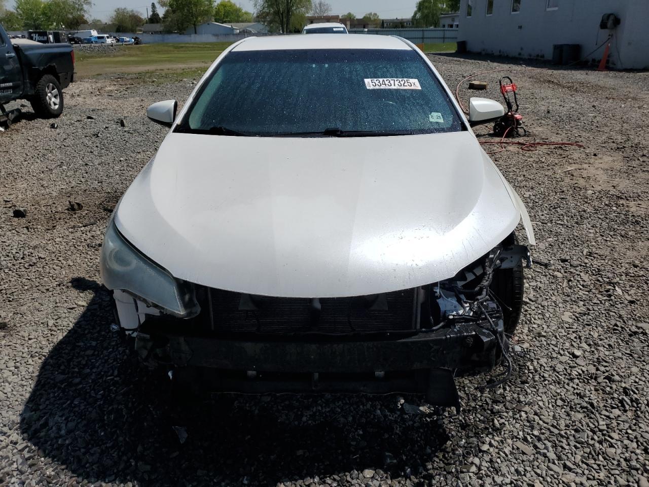2016 TOYOTA CAMRY