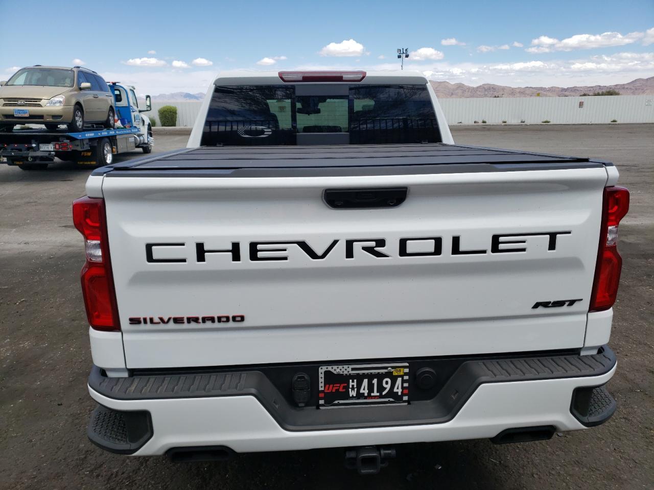 2024 CHEVROLET Silverado