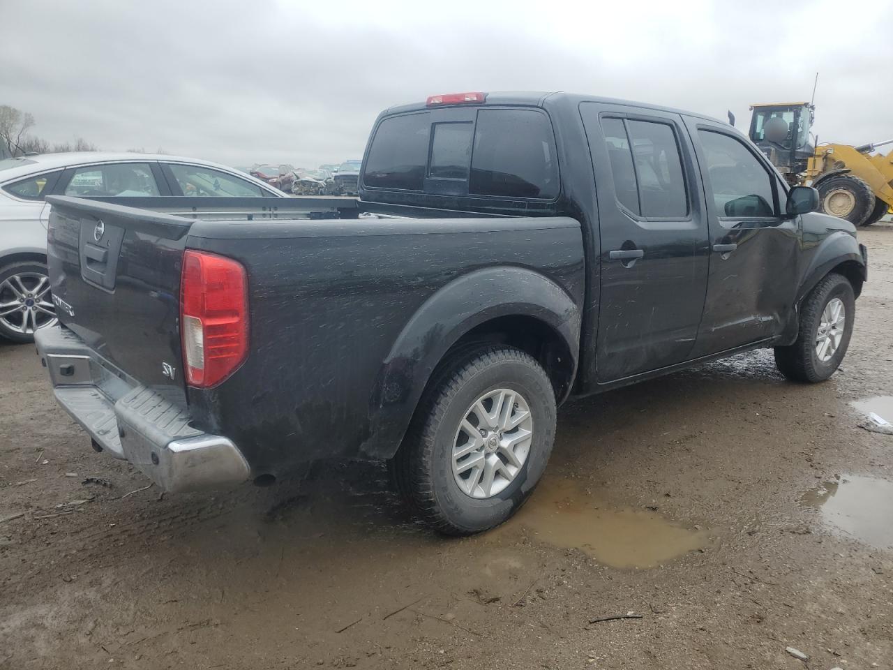 2015 NISSAN Frontier