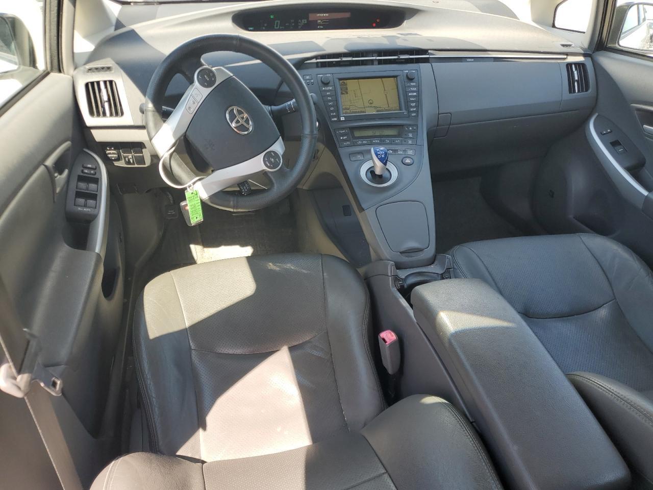 2010 TOYOTA PRIUS