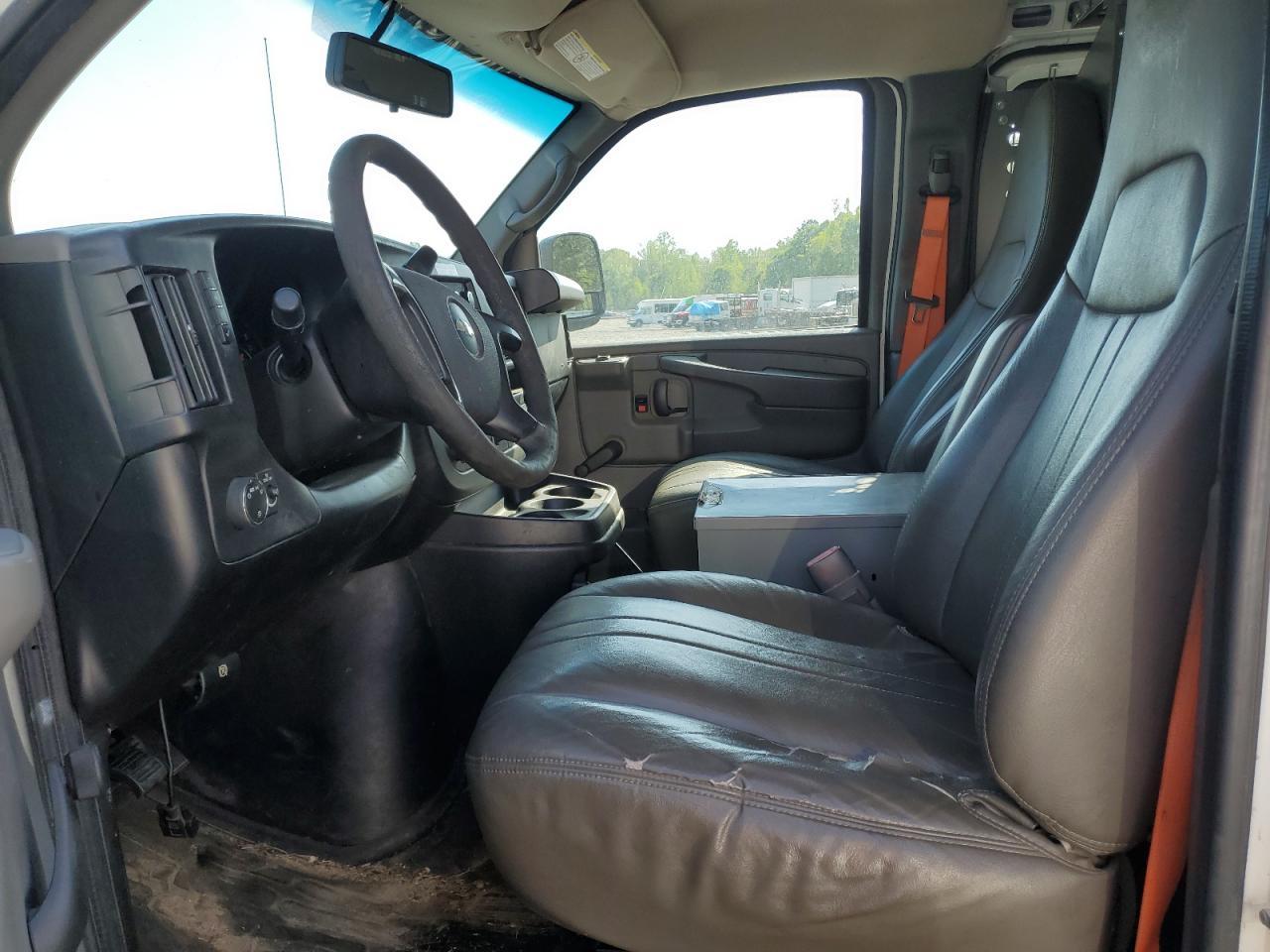 2013 CHEVROLET EXPRESS 2500