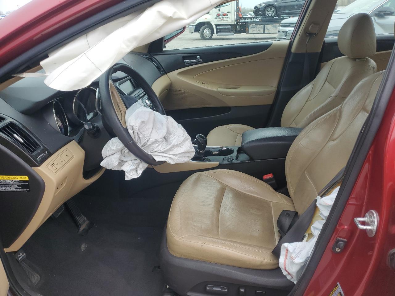 2011 HYUNDAI SONATA