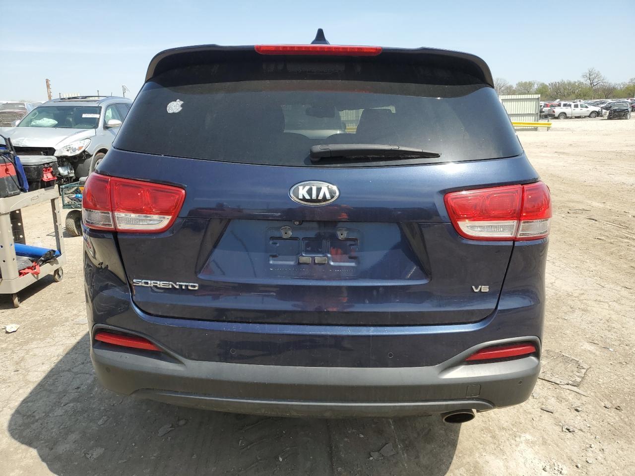 2016 KIA SORENTO
