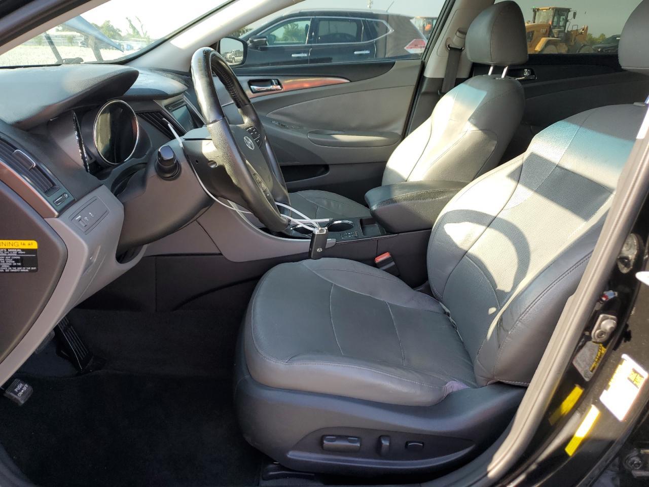 2012 HYUNDAI SONATA