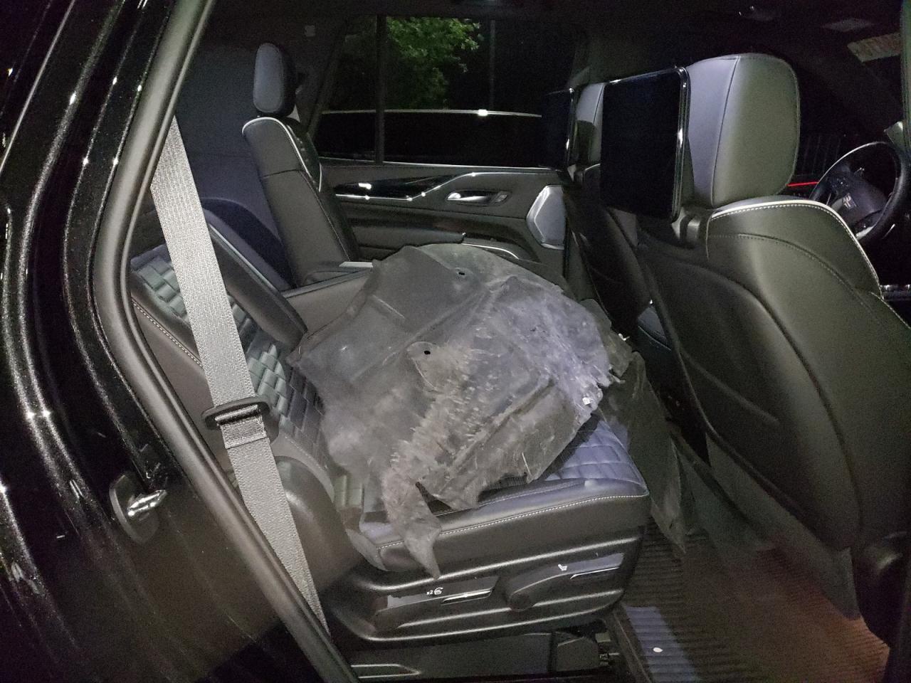 2024 CADILLAC ESCALADE