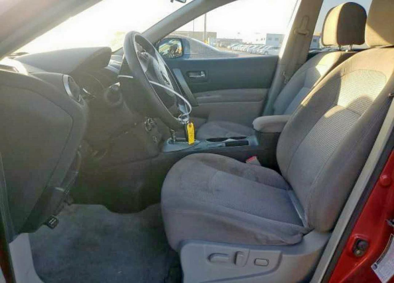 2013 NISSAN ROGUE