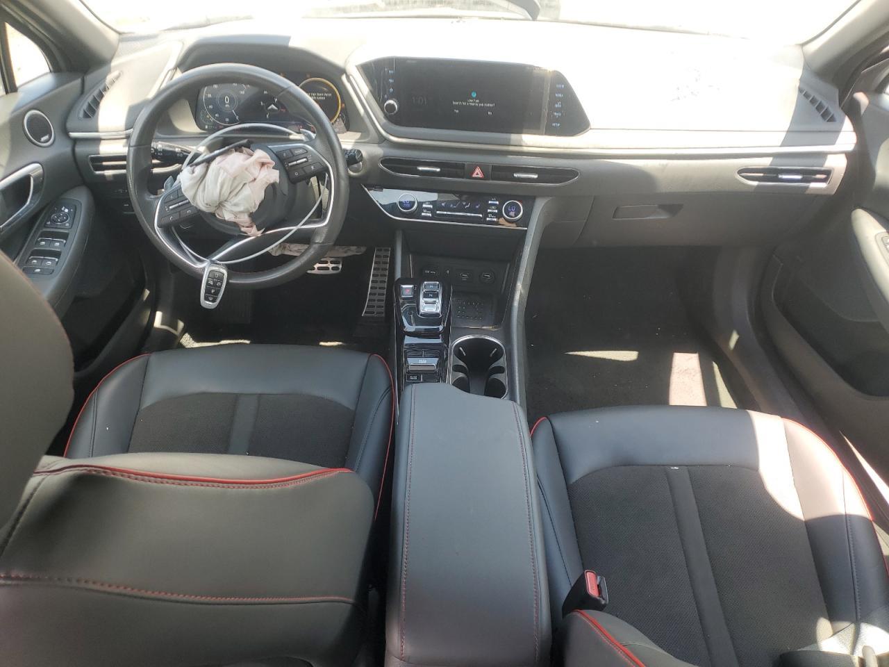 2023 HYUNDAI SONATA