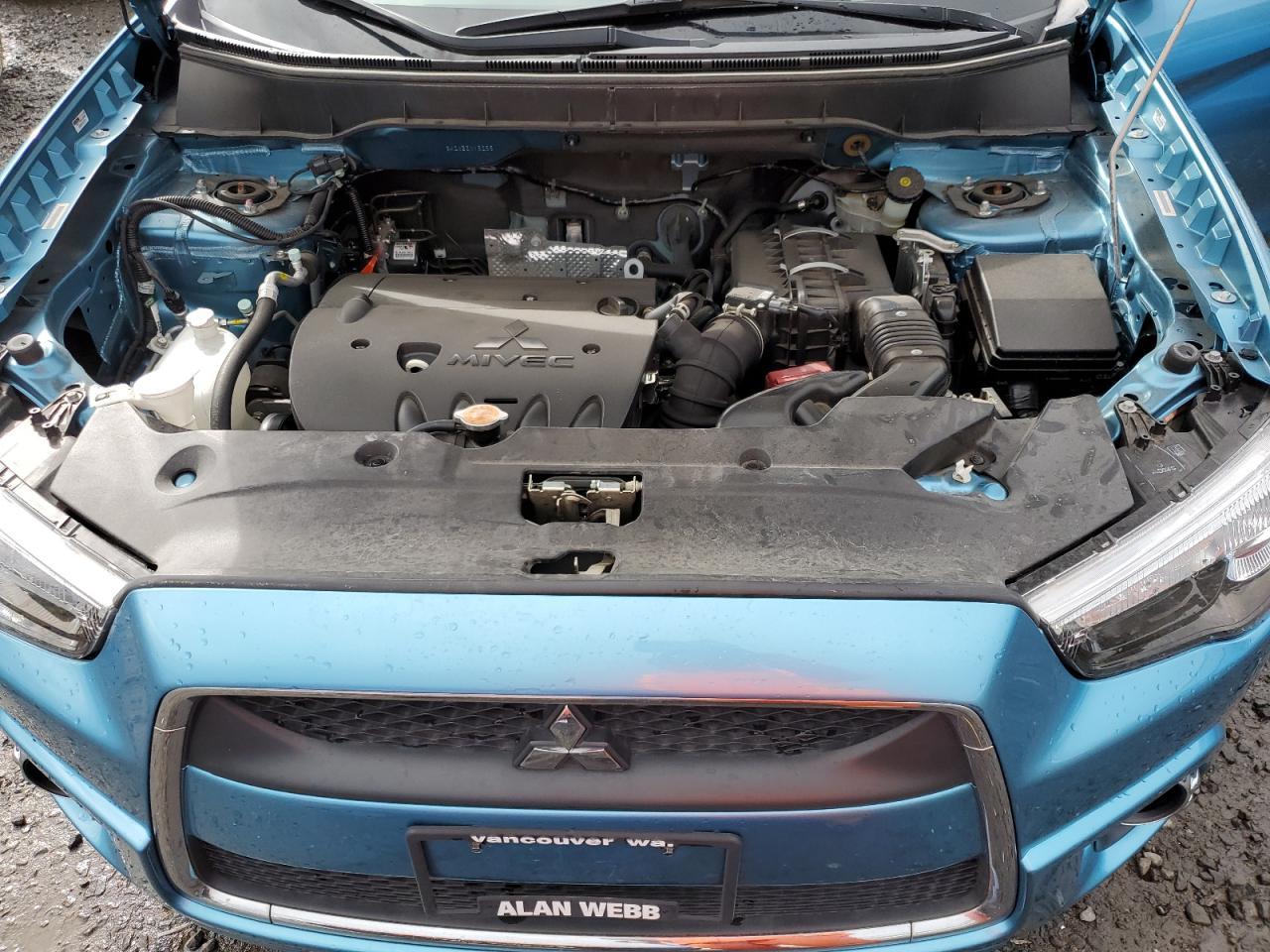 2011 MITSUBISHI outlander