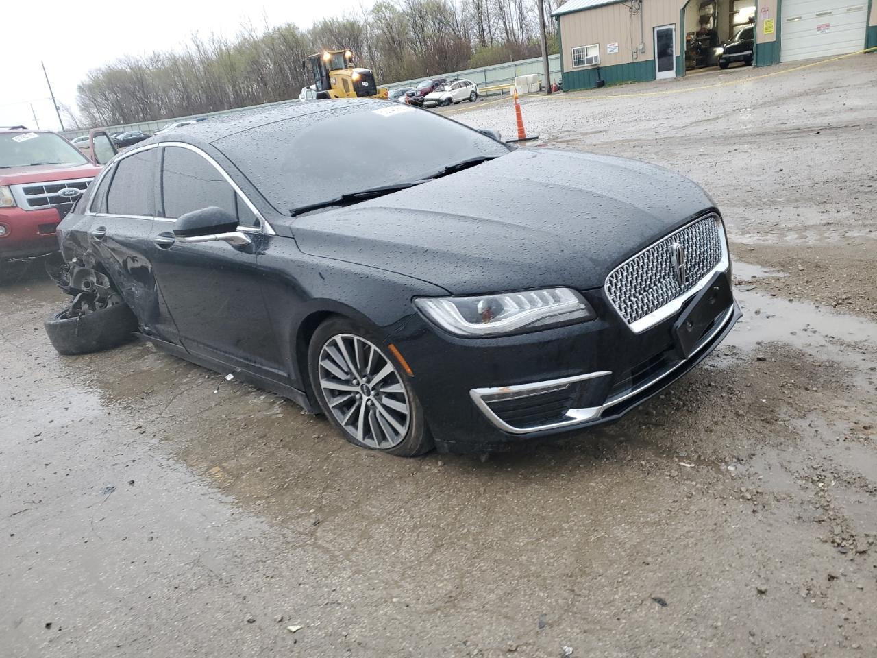 2017 LINCOLN MKZ