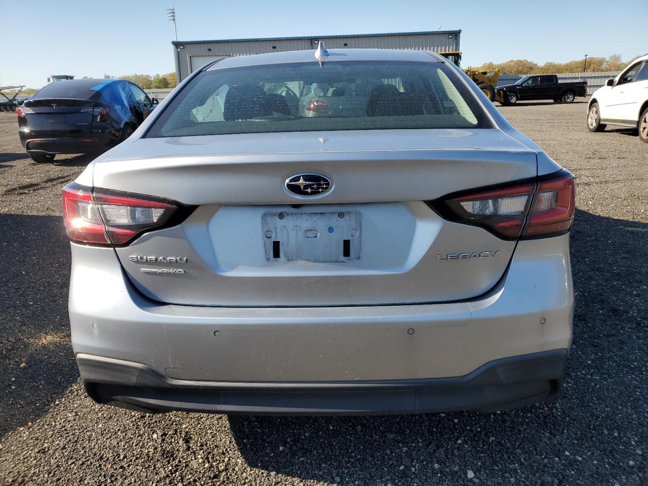 2020 SUBARU Legacy