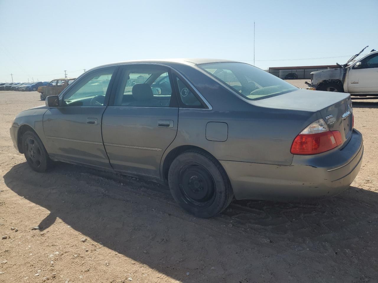 2004 TOYOTA Avalon