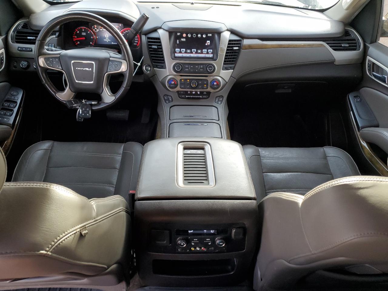 2016 GMC Yukon
