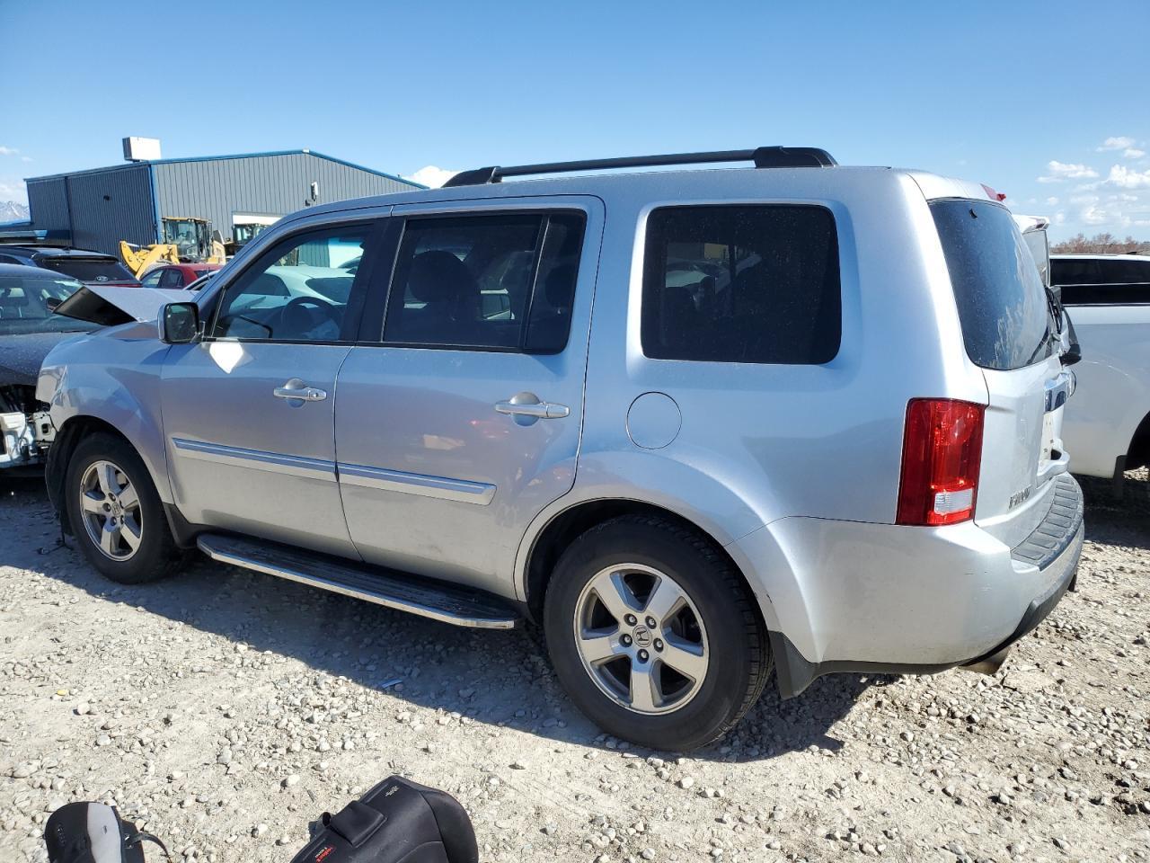2011 HONDA PILOT