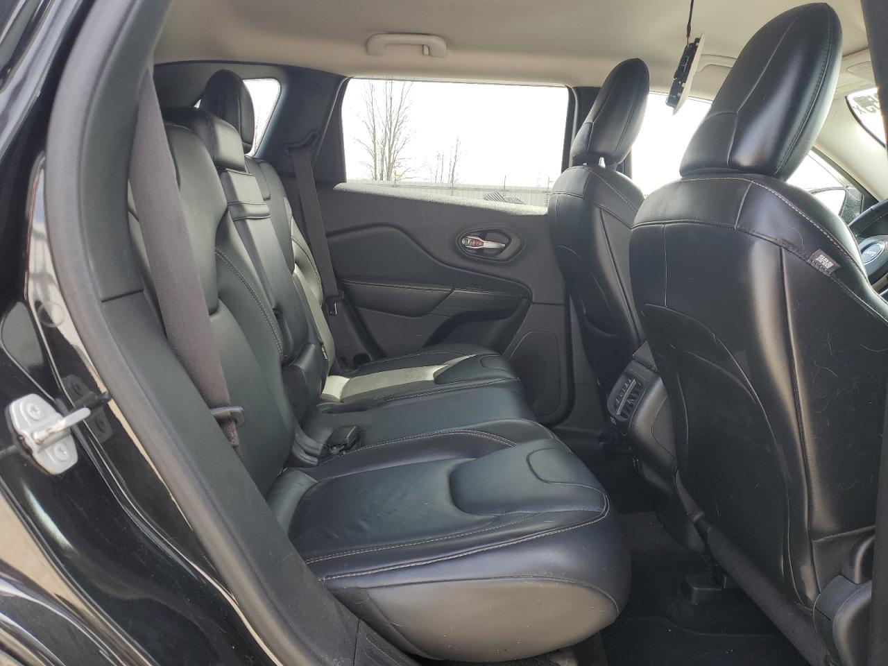 2016 JEEP CHEROKEE
