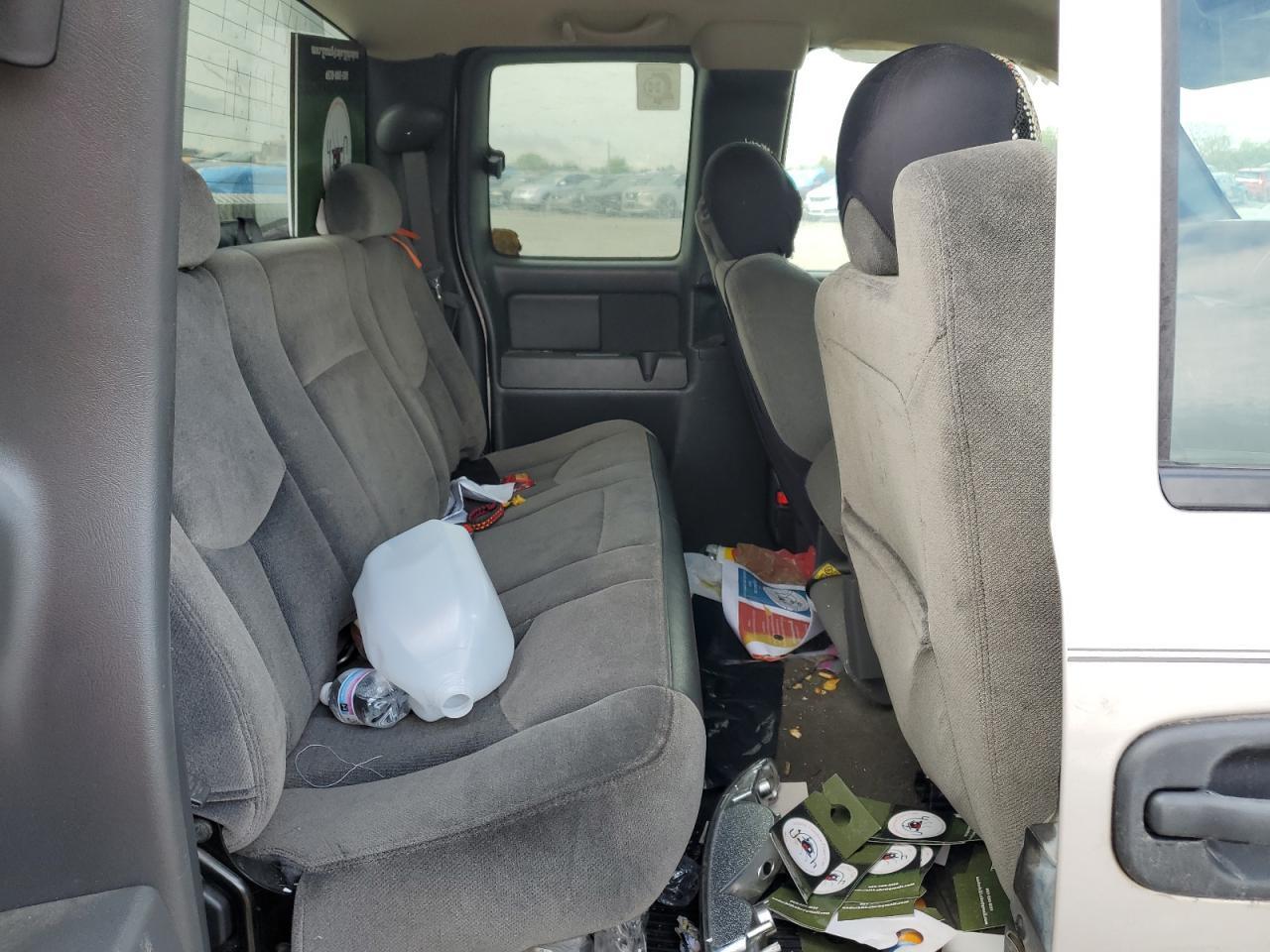 2005 GMC Sierra