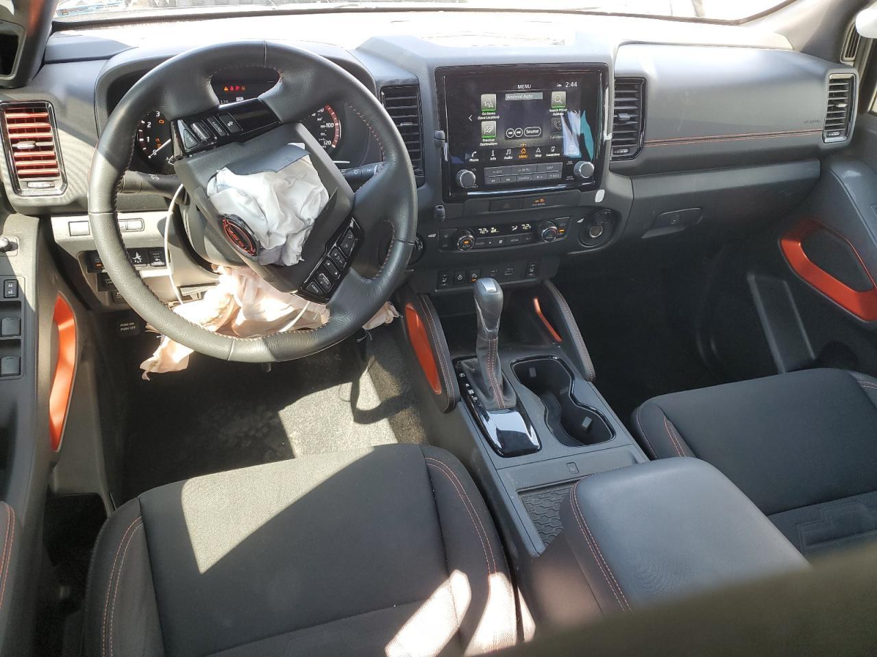 2022 NISSAN Frontier