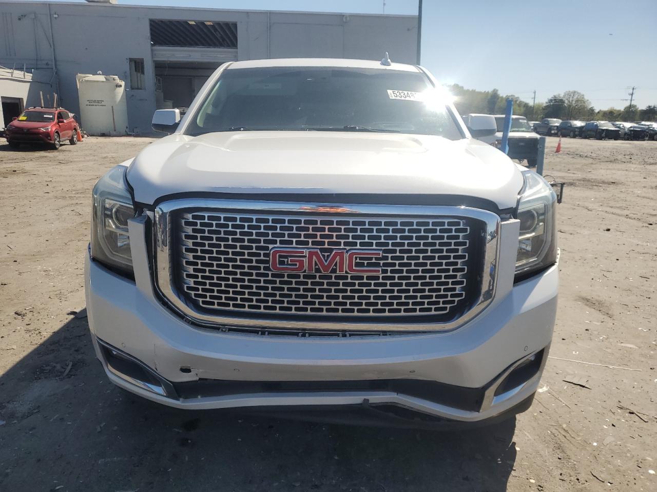 2017 GMC Yukon