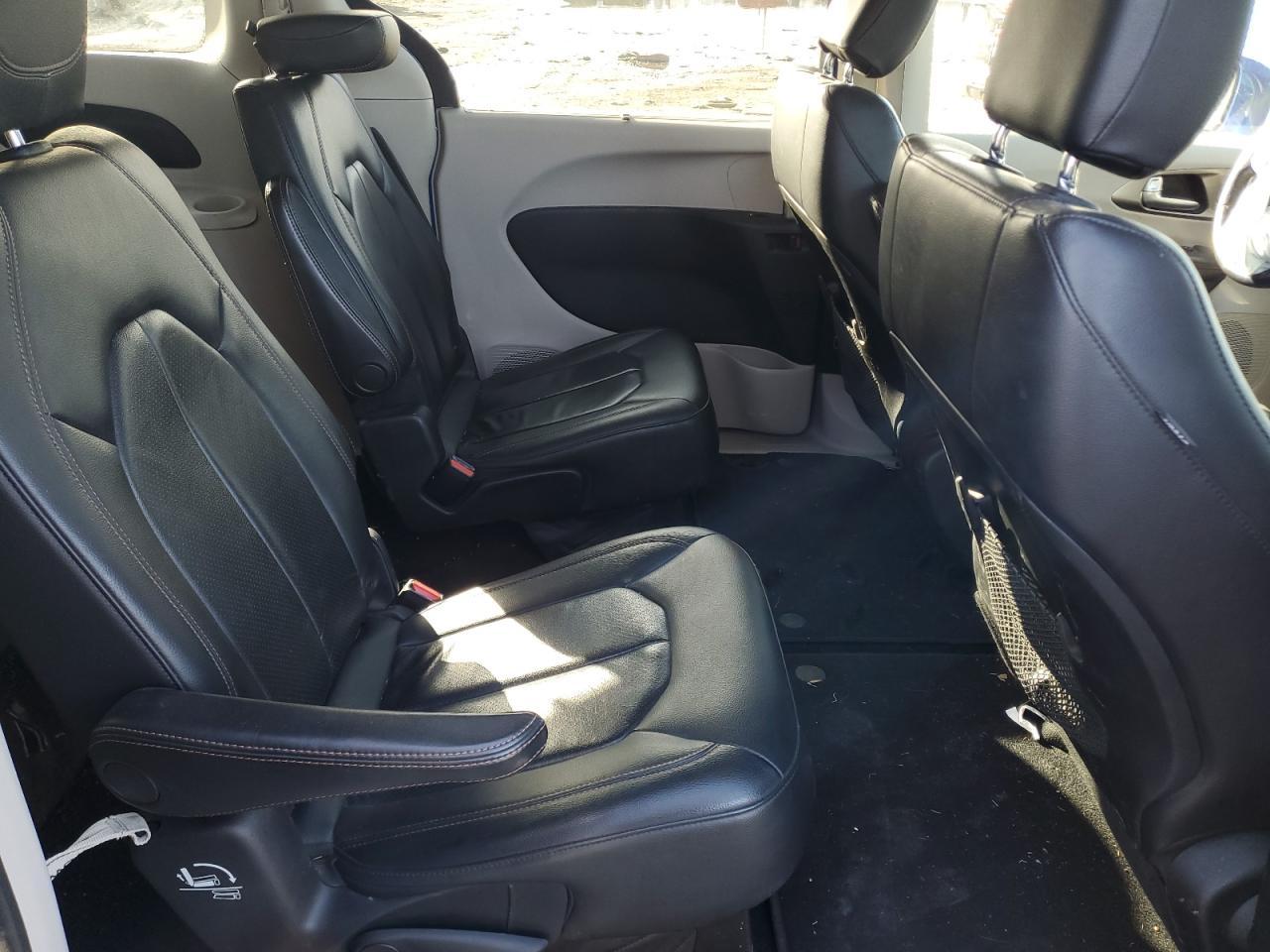 2020 CHRYSLER Pacifica