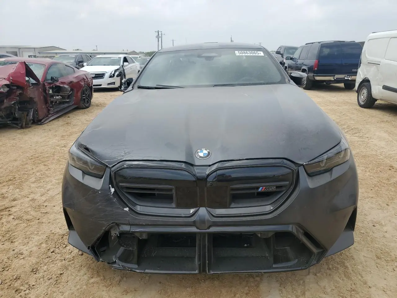2025 BMW M5