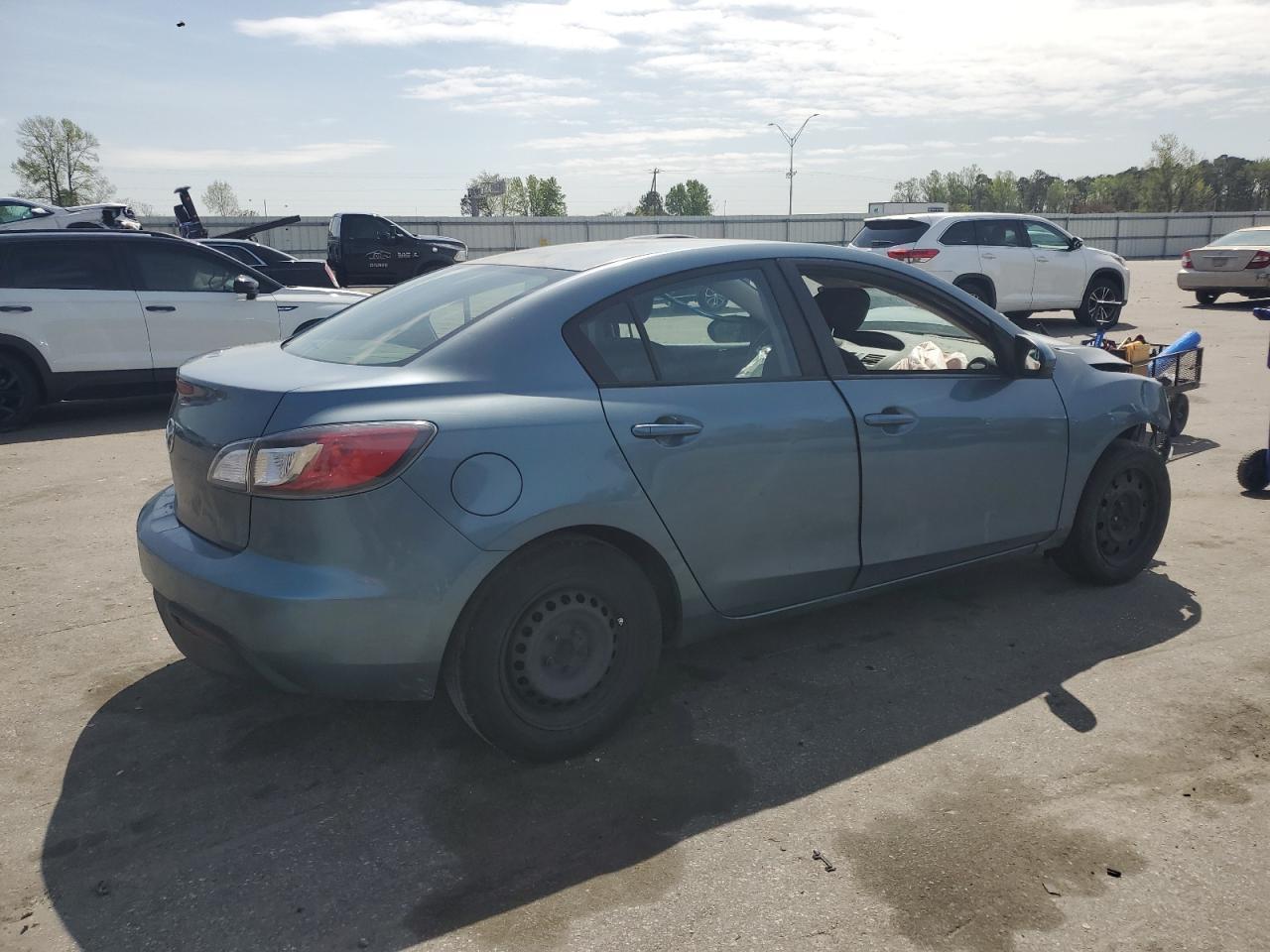 2010 MAZDA 3
