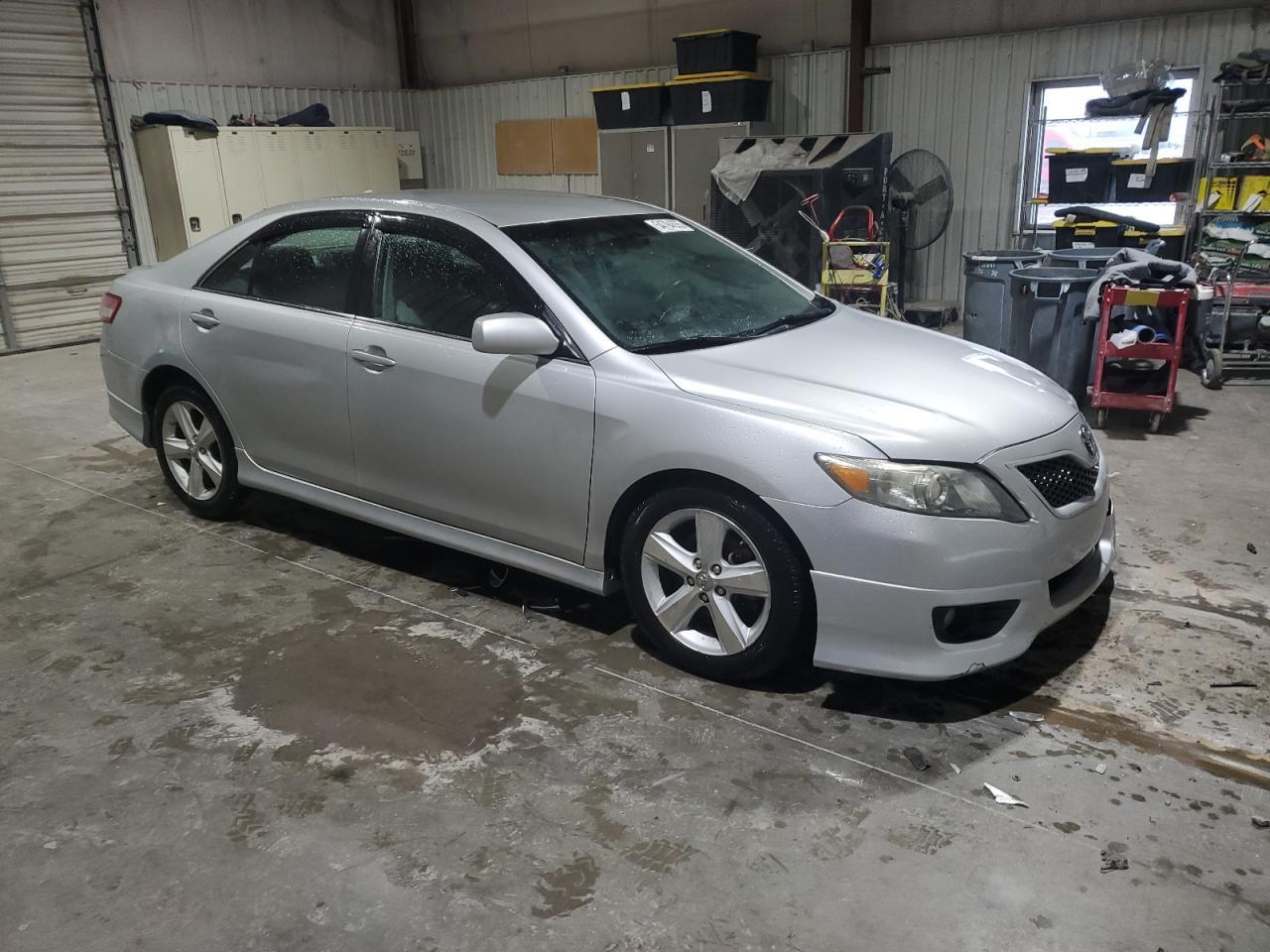 2010 TOYOTA CAMRY