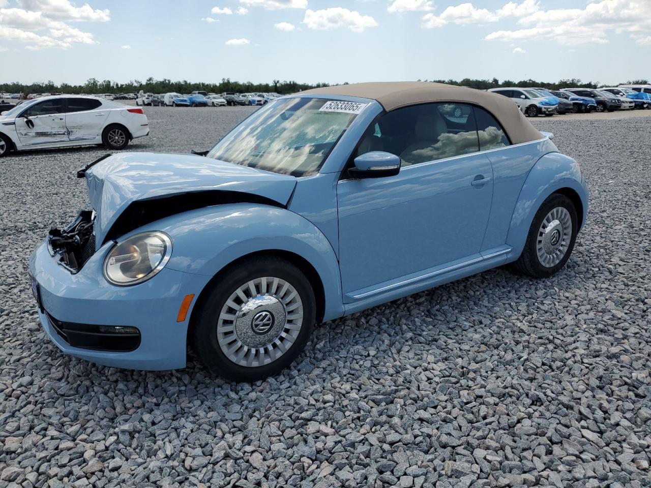 2013 VOLKSWAGEN Beetle