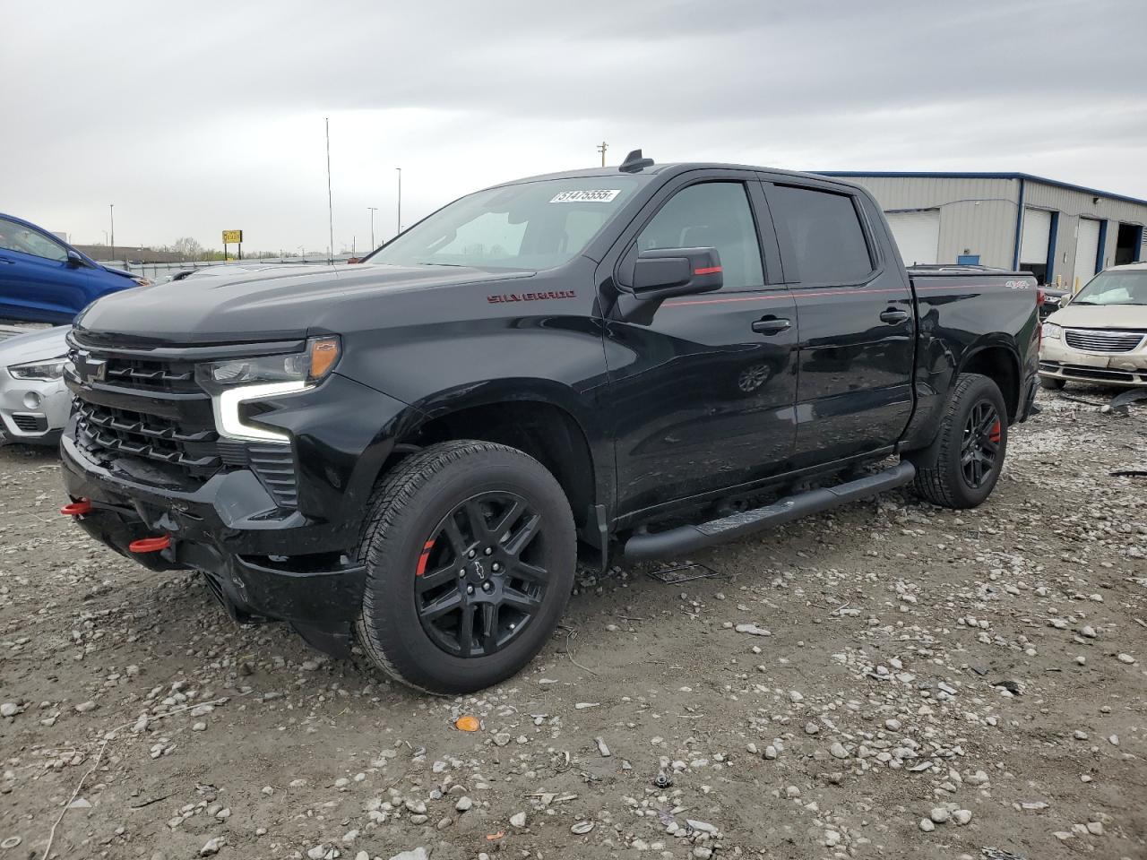 2024 CHEVROLET Silverado