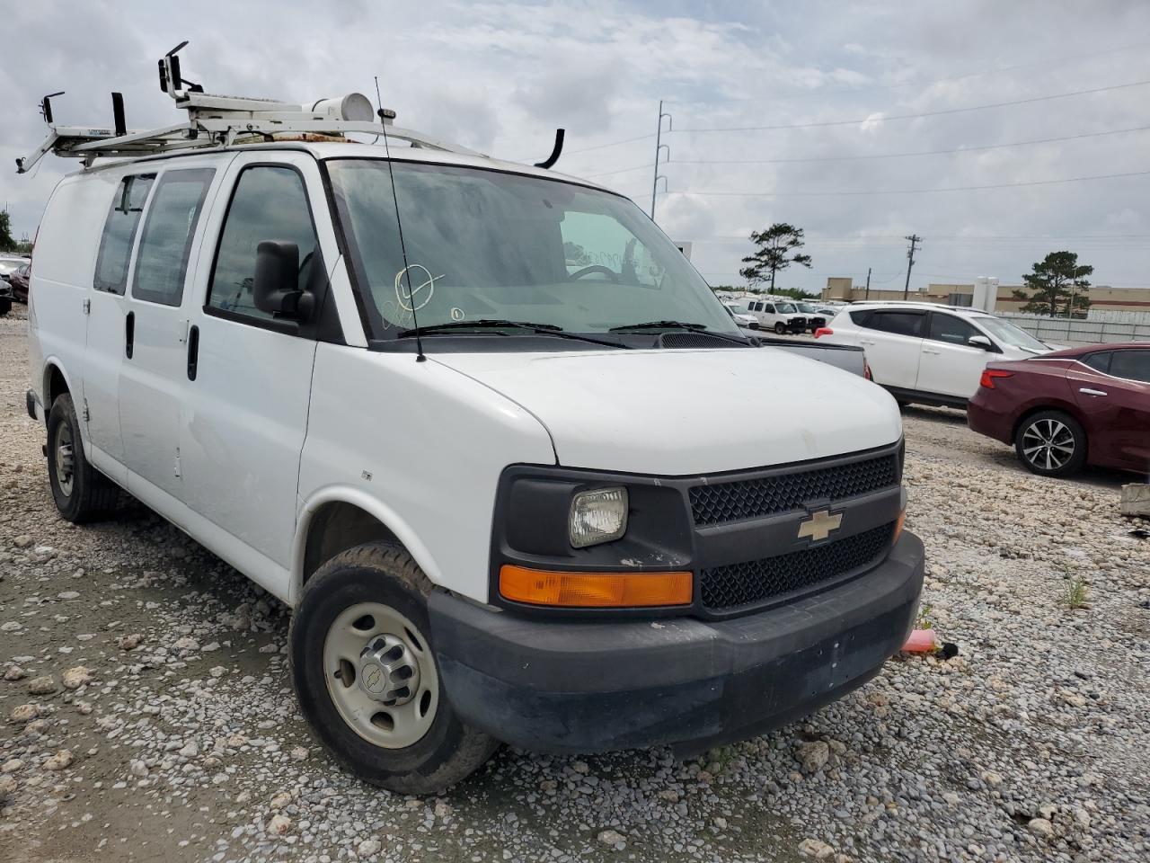 2013 CHEVROLET EXPRESS 2500