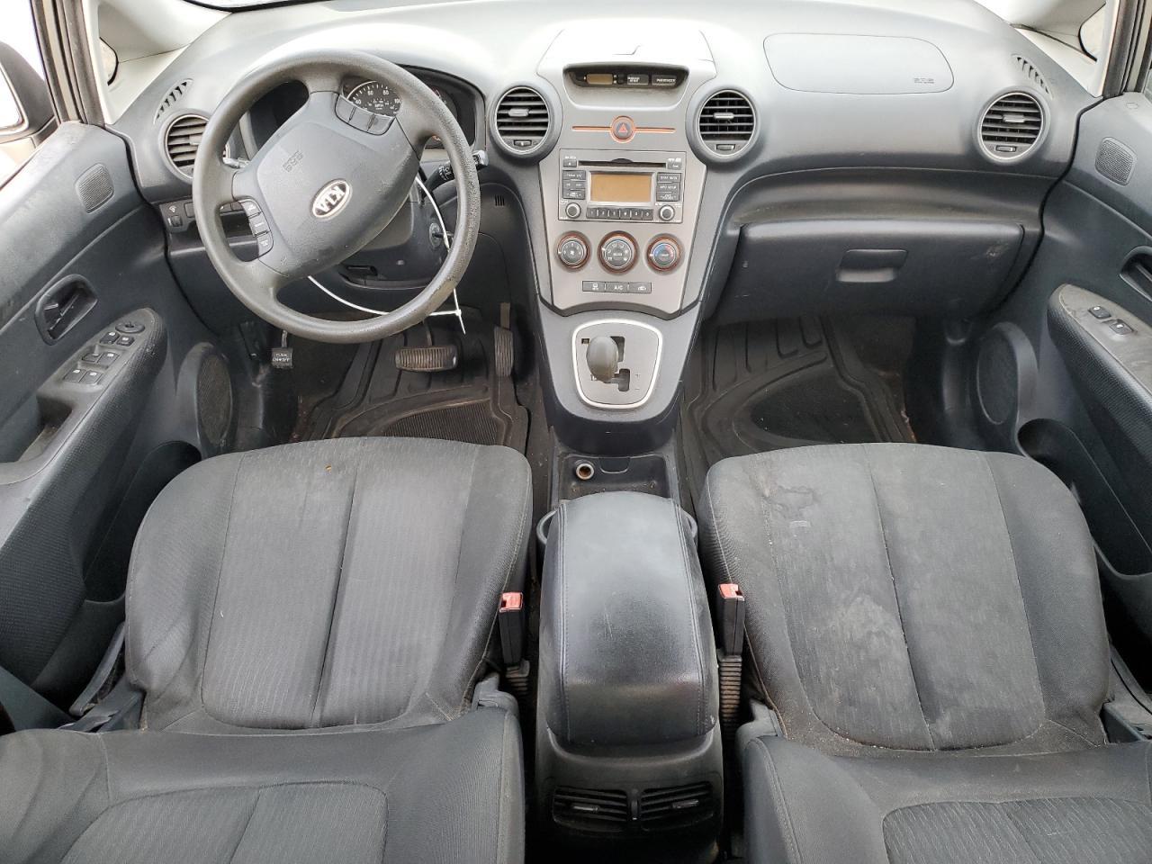 2009 KIA RONDO