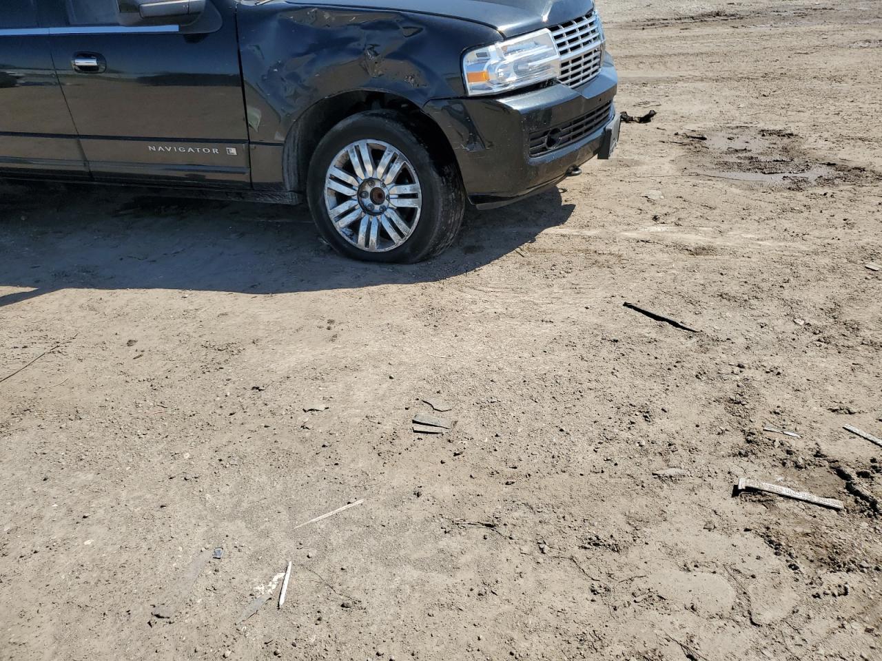 2012 LINCOLN Navigator