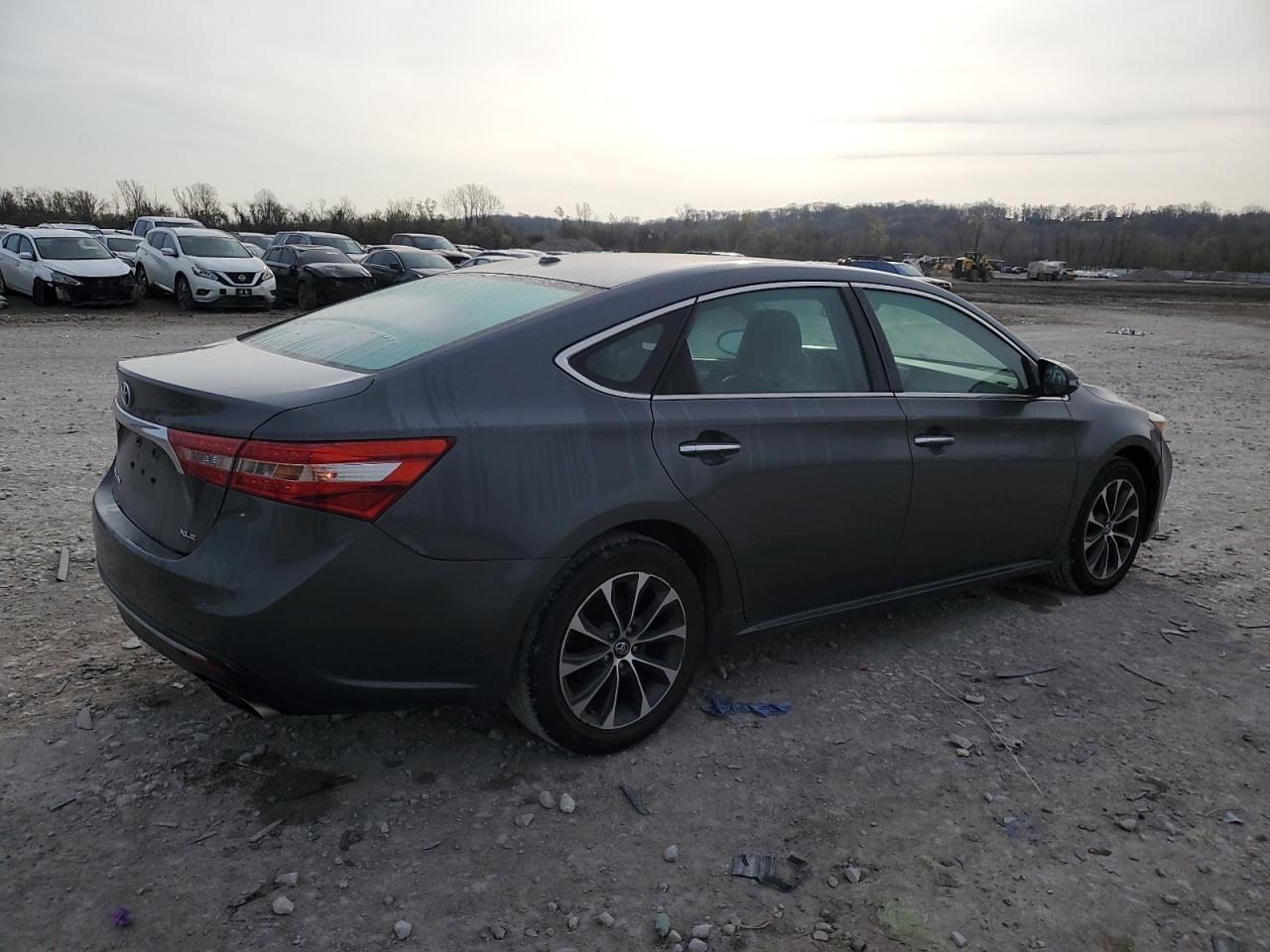 2017 TOYOTA Avalon