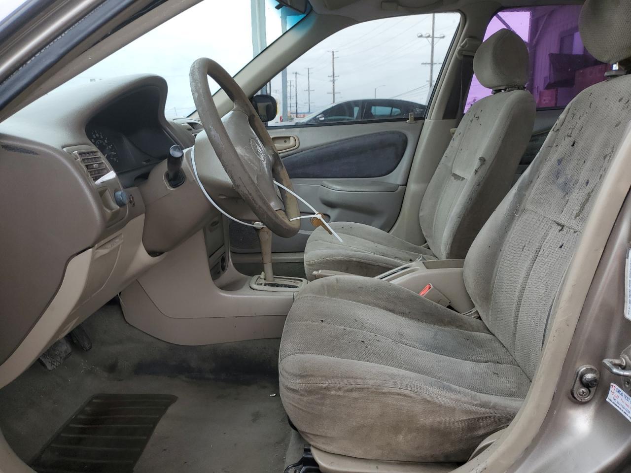 2001 TOYOTA COROLLA