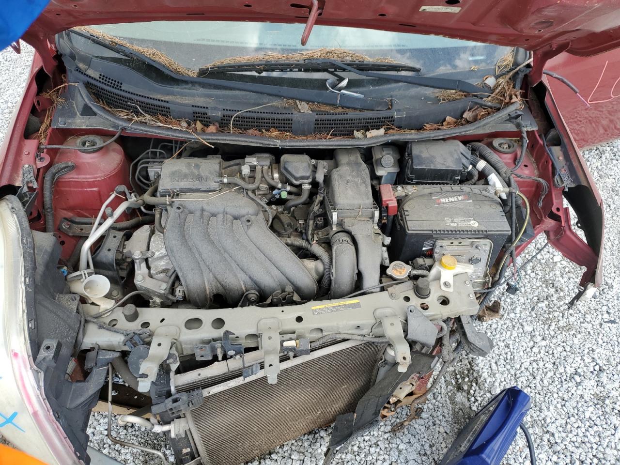 2012 NISSAN VERSA