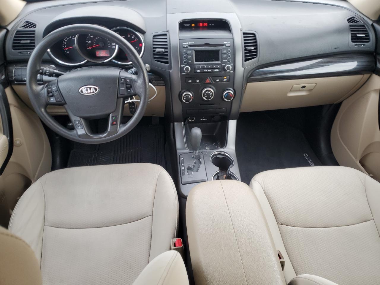 2013 KIA SORENTO