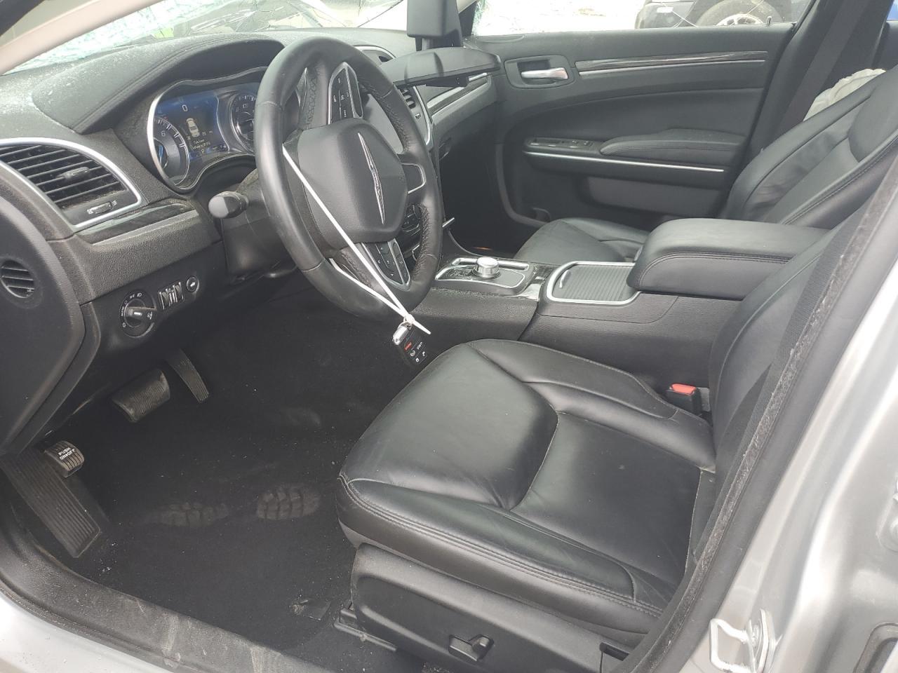 2021 CHRYSLER 300
