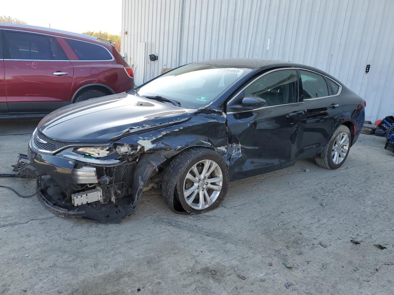 2016 CHRYSLER 200