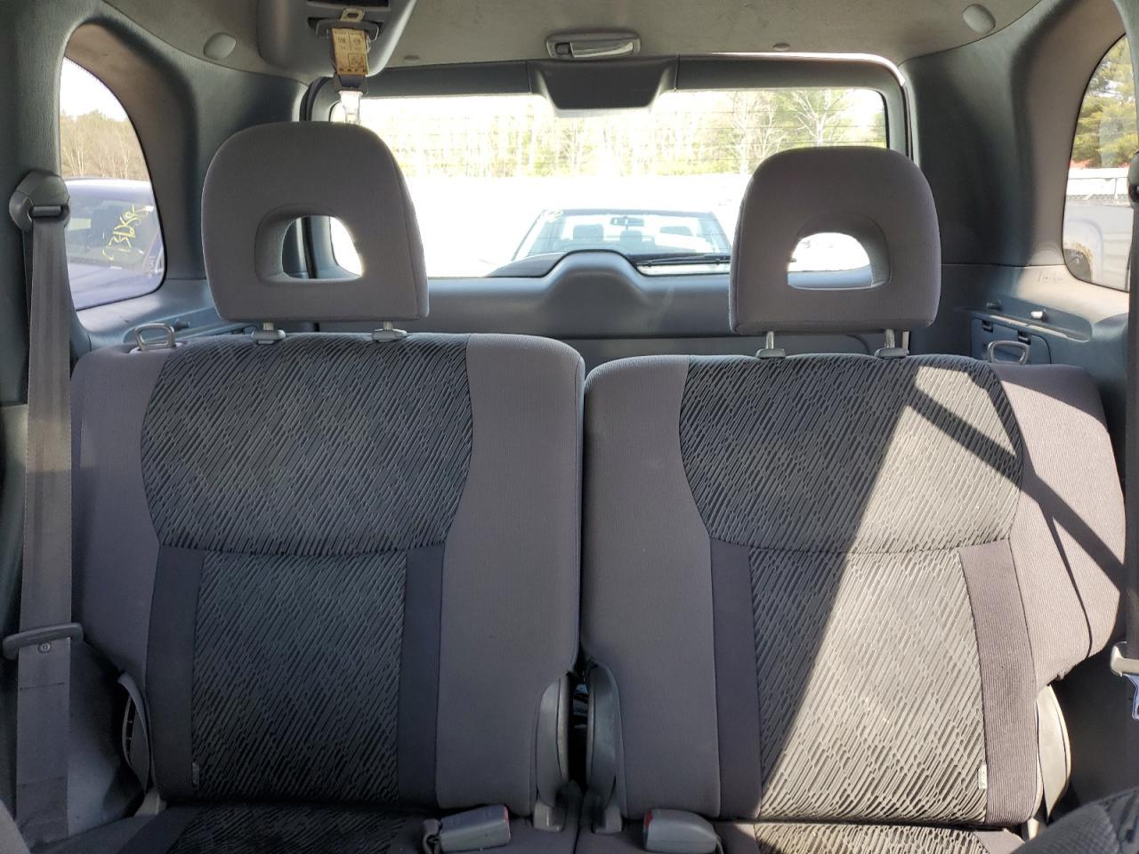 2002 TOYOTA RAV4